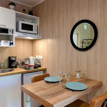 En Bois, Confort Et Modernite Apartment